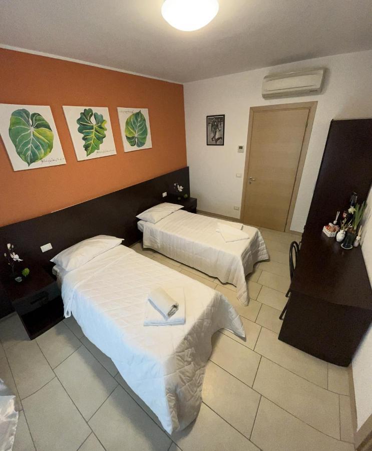 Bed & Breakfast La Rondinella Cerasolo Eksteriør billede
